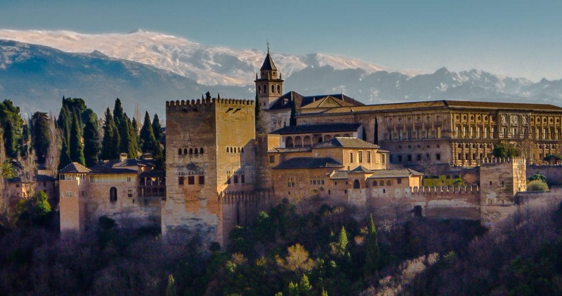 Que visiter a Grenade ? L'Alhambra, notamment